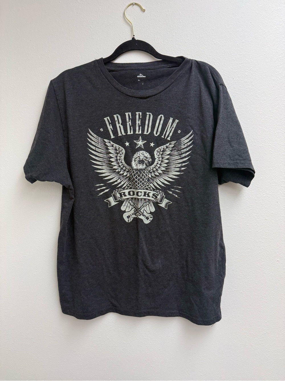 Men's Black 'Freedom' Graphic Short Sleeve Tee